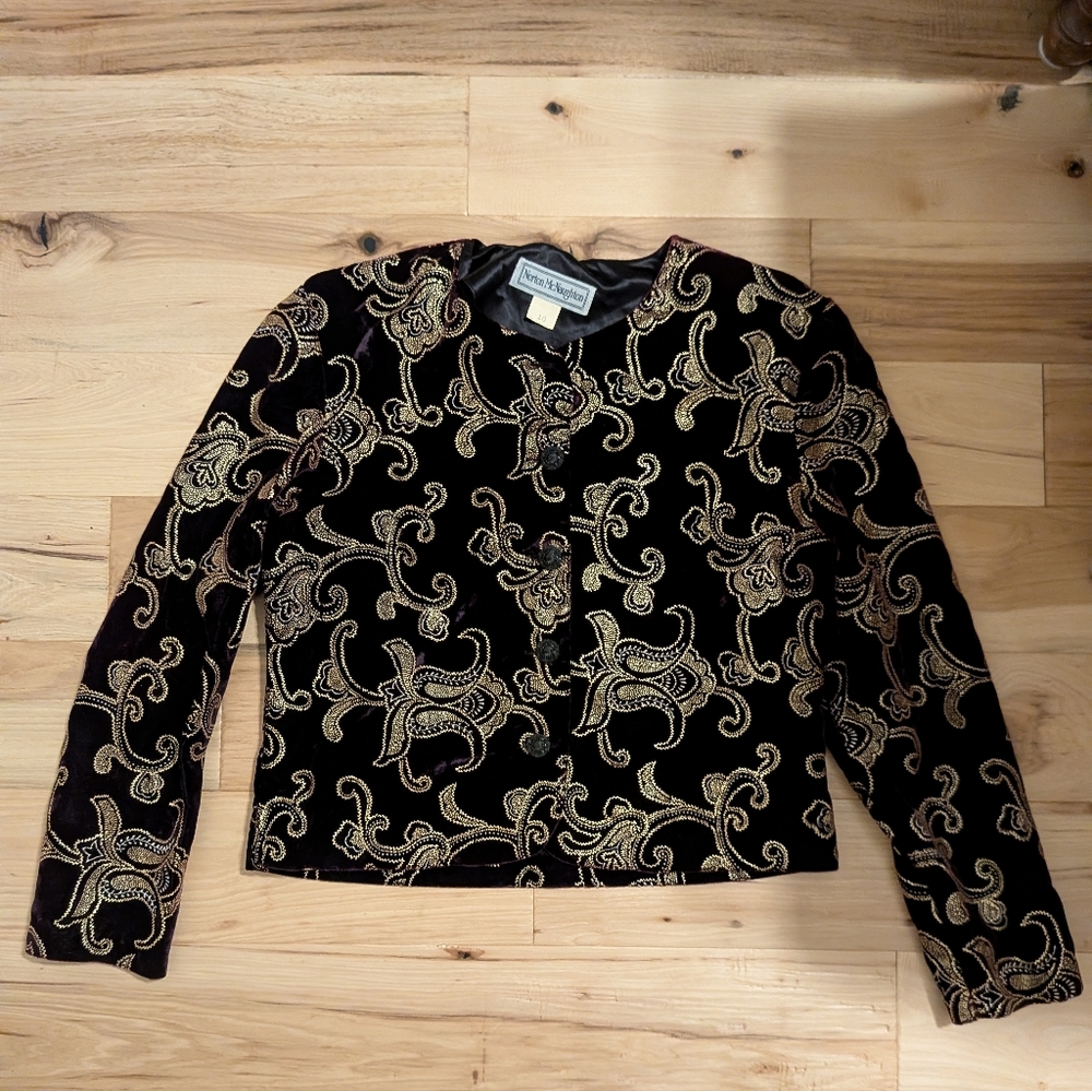 Vintage Norton McNaughton's Women's Dark Purple And Gold Filigree Velvet Blazer